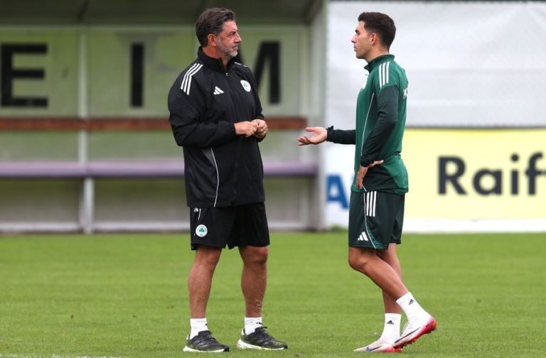 Ο Μπακασέτας και ο Βιτόρια