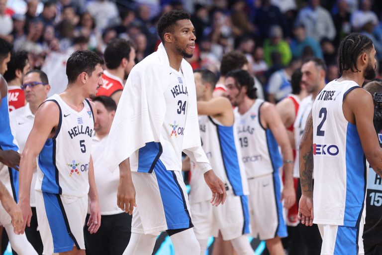 Ελλάδα – Τουρκία: O εγκλωβισμένος Γιάννης Αντετοκούνμπο, τα 22 λάθη και ο άριστα διαβασμένος Εργκίν Αταμάν