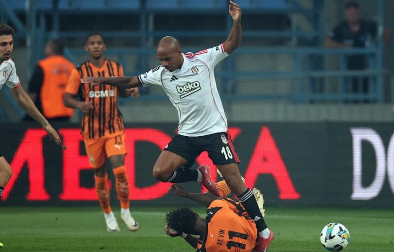 «Ο Ζοάο Μάριο πάει δανεικός στην ΑΕΚ» αναφέρει ο Φαμπρίτσιο Ρομάνο