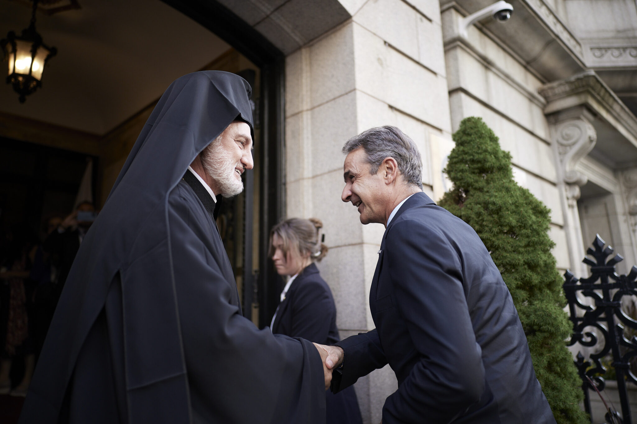 Τον Κυριάκο Μητσοτάκη υποδέχτηκε ο Αρχιεπίσκοπος Ελπιδοφόρος 