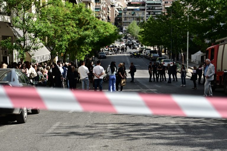 Συναγερμός στους Αμπελόκηπους μετά από απειλή για βόμβα