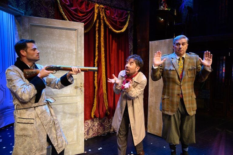 Η κωμωδία «Όλα… λάθος» στο θέατρο Κολοσσαίον στη Θεσσαλονίκη