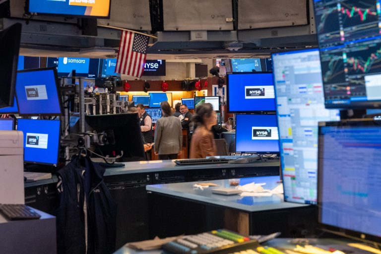 Μικρά σκαμπανεβάσματα των δεικτών στις ευρωπαϊκές χρηματιστηριακές αγορές