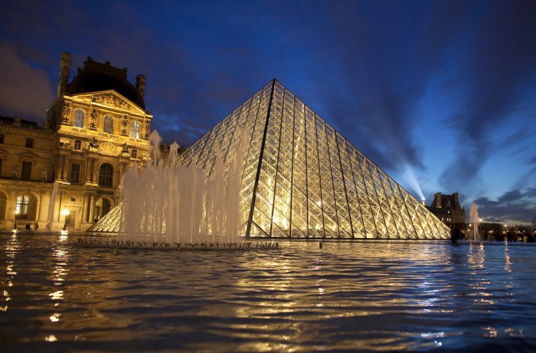 Υπ. Πολιτισμού Γαλλίας: Το Λούβρο εκτέθηκε σε κλοπές λόγω αμέλειας – Άμεσα μέτρα ασφαλείας