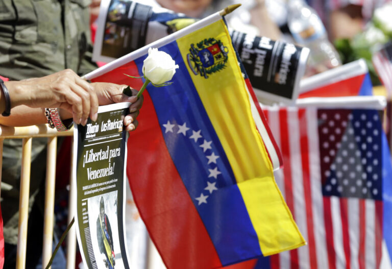 Βενεζουέλα: Οποιαδήποτε επιχείρηση της CIA στη χώρα «θα αποτύχει»