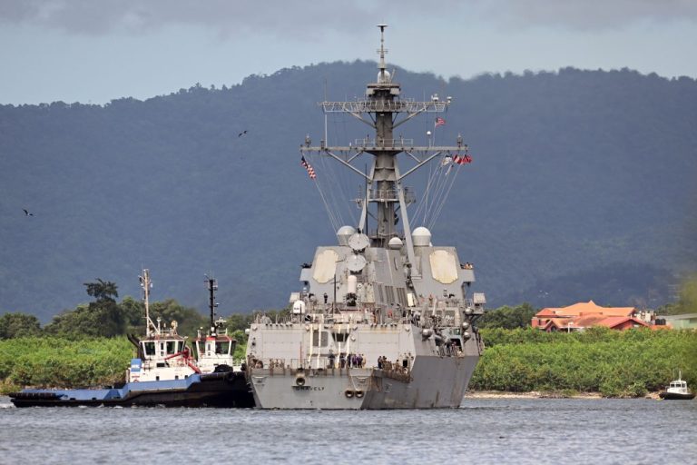 Βενεζουέλα: Πρόκληση για ξέσπασμα πολέμου η άφιξη αμερικανικού αντιτορπιλικού στο Τρινιντάντ και Τομπάγκο