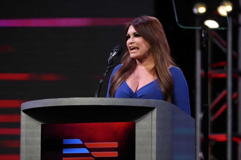 Κίμπερλι Γκιλφόιλ: Από σήμερα σπίτι της η Αθήνα – Έρχεται η νέα πρέσβειρα των ΗΠΑ – Δεξίωση και πάρτι με το που θα «πατήσει» Ελλάδα