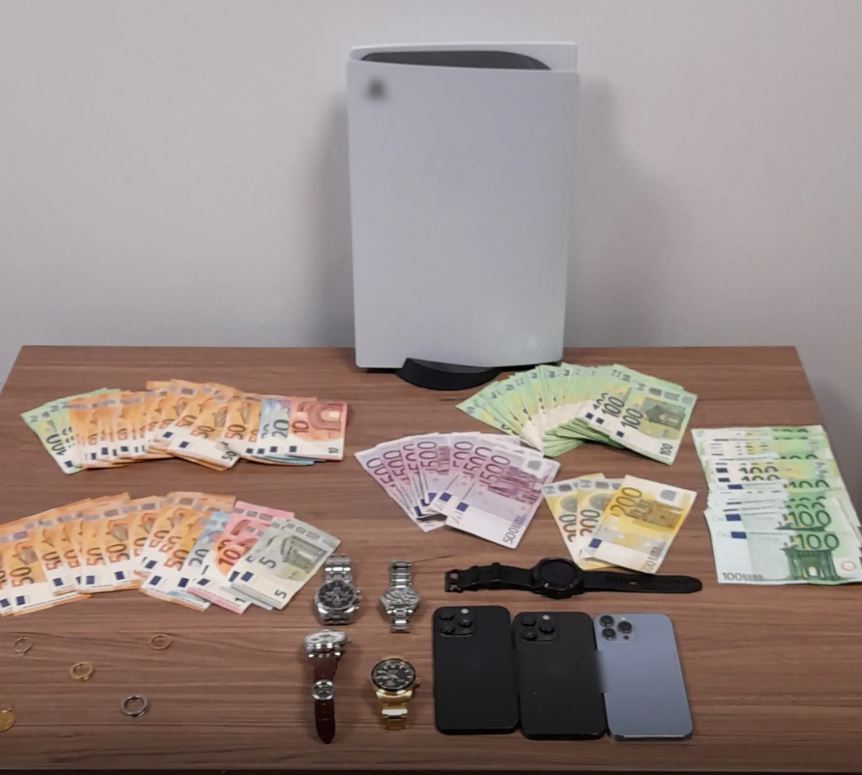 Χρηματικά ποσά που βρέθηκαν στους 37 συλληφθέντες για την υπόθεση του ΟΠΕΚΕΠΕ