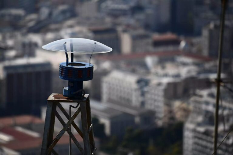 Σειρήνες θα ηχήσουν σήμερα σε όλη τη χώρα στο πλαίσιο της άσκησης «ΠΑΡΜΕΝΙΩΝ- 25»