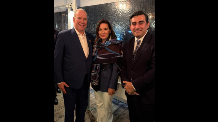 Ο Πρίγκιπας Αλβέρτος στη Σκιάθο: Διακοπές – δράσεις για το περιβάλλον και λεοντόψαρο φρικασέ