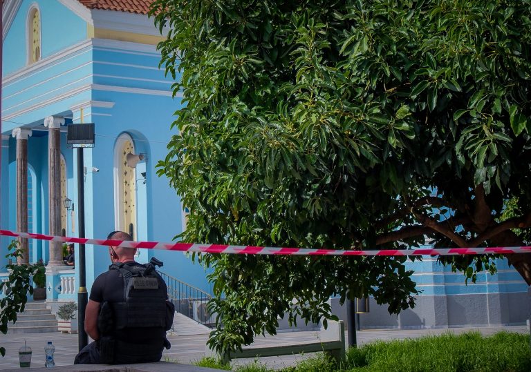 Εκδόθηκαν τα εντάλματα σύλληψης των τριών αδελφών για το φονικό στα Βορίζια