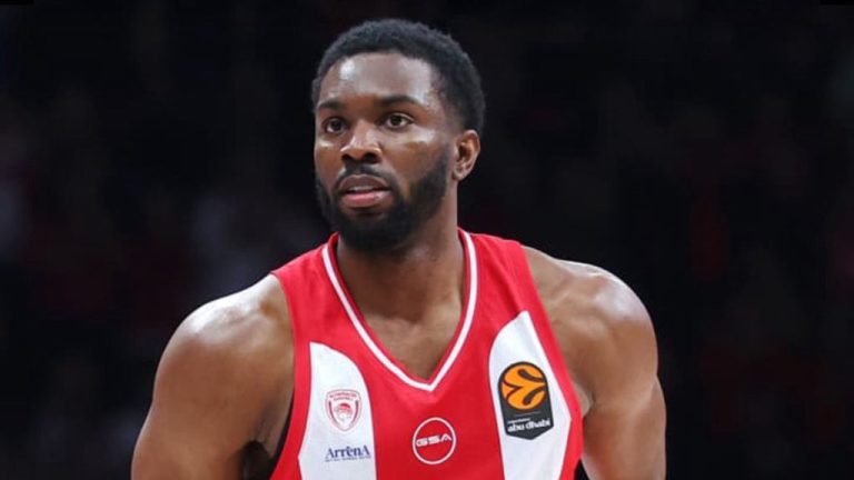 Οι ευχές του Παναθηναϊκού στον Κίναν Έβανς