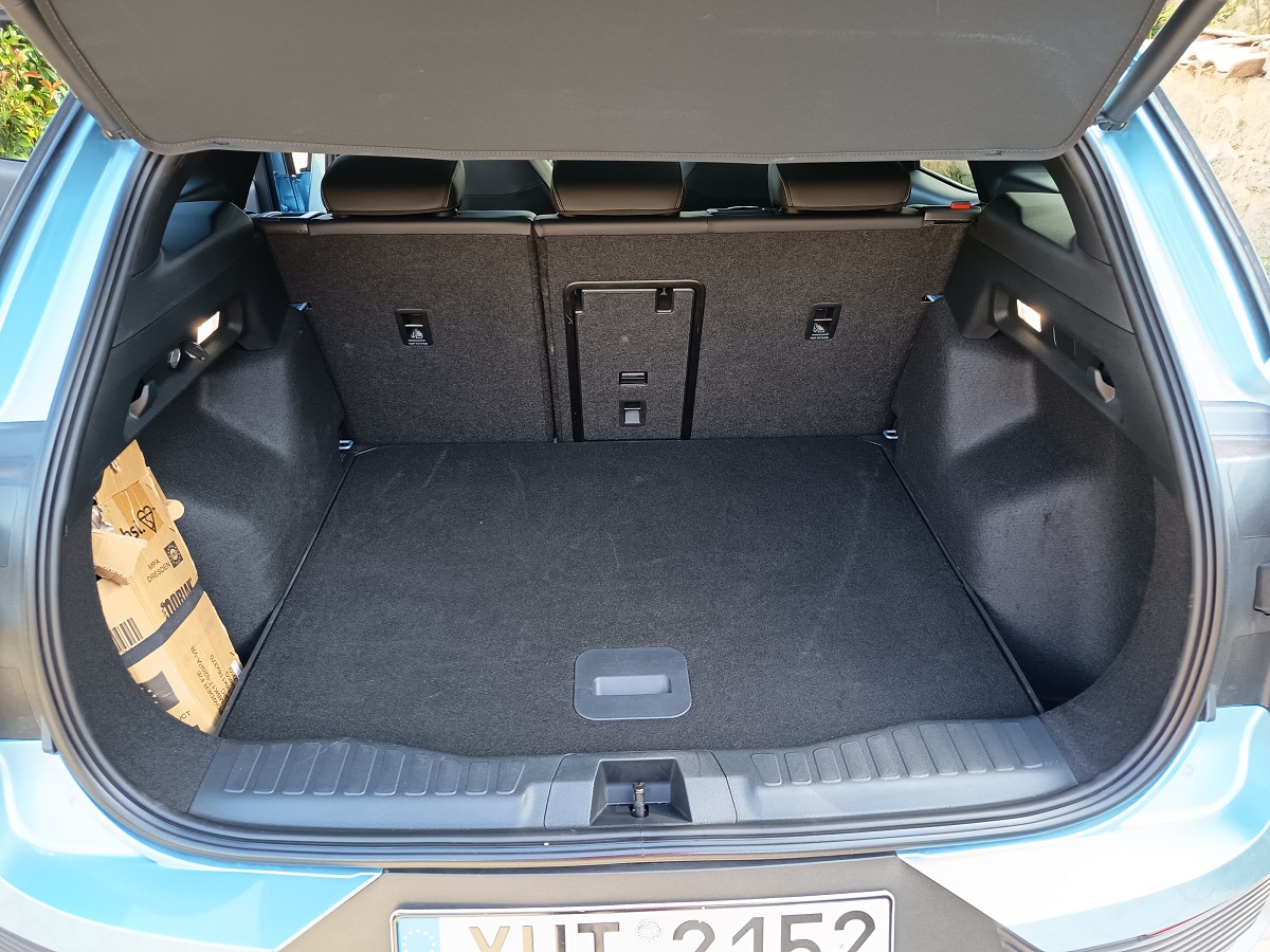 ford-explorer-77kwh-286ps