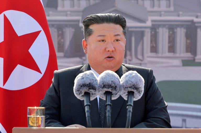 Ο Κιμ δεν απαρνείται τα πυρηνικά – «Όνειρο θερινής νυκτός» η αποπυρηνικοποίηση της Βόρειας Κορέας