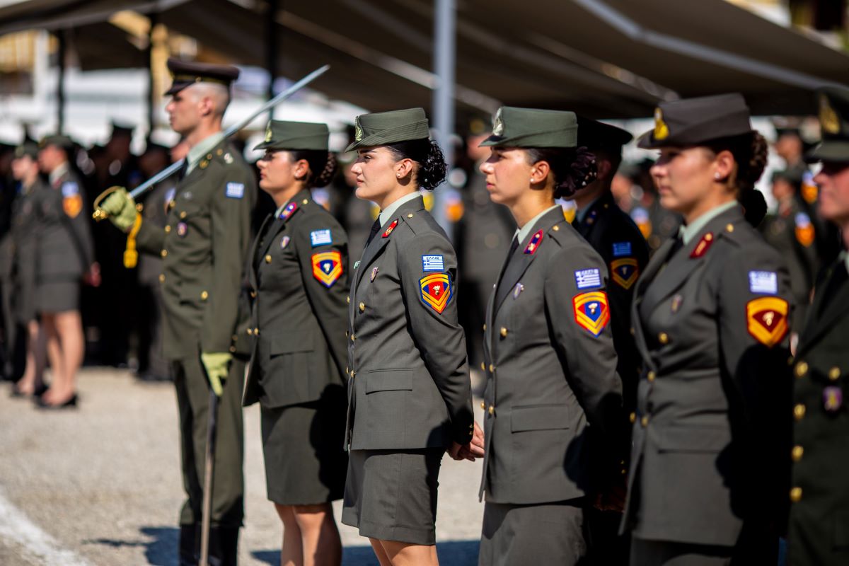 Μόνιμοι υπαξιωματικοί του στρατού