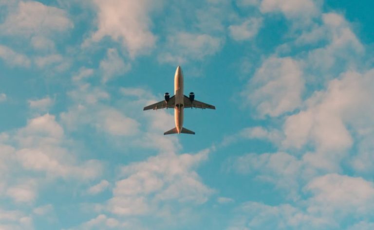 Αεροπορικές εταιρείες αναστέλλουν τις πτήσεις προς τη Βενεζουέλα για λόγους ασφαλείας