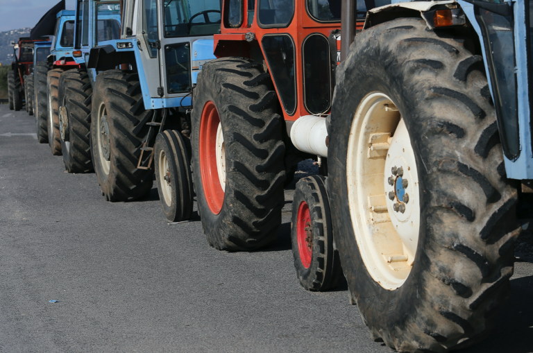 Δυτ. Ελλάδα: Κλιμακώνονται οι κινητοποιήσεις σε Αιτωλοακαρνανία, Αχαΐα, Ηλεία