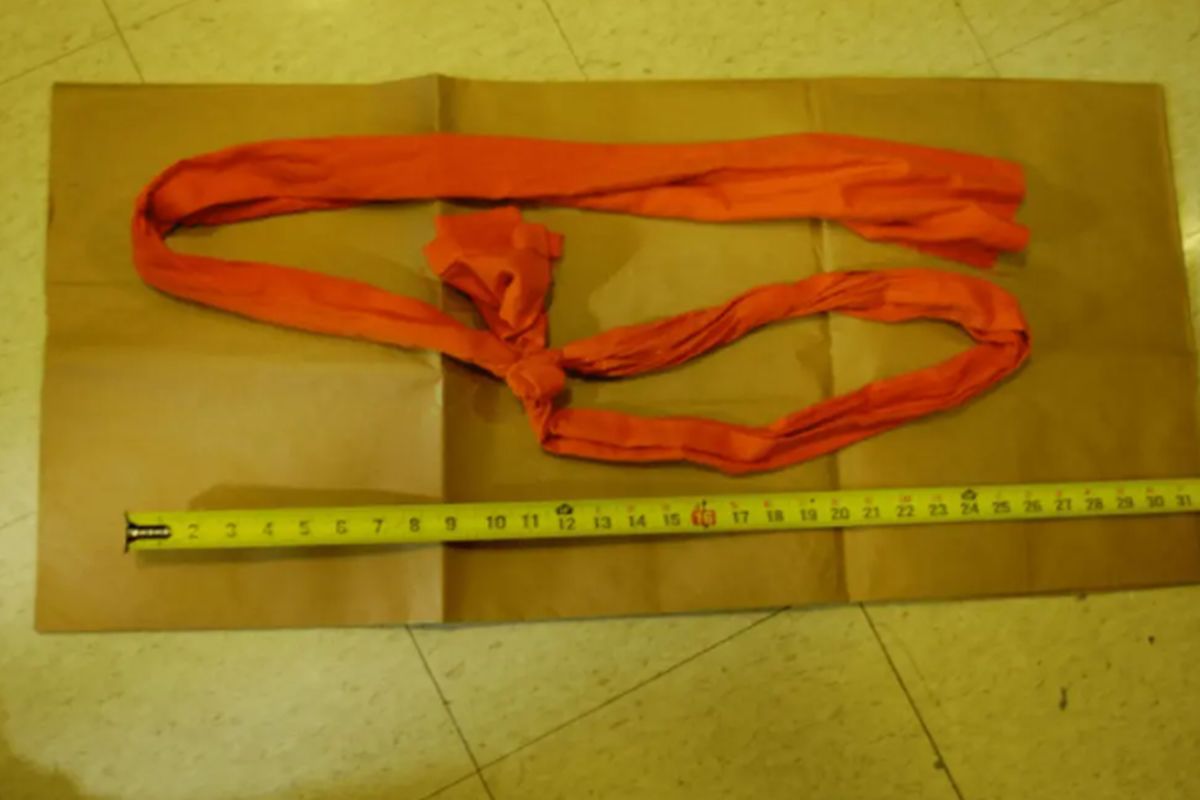 H αυτοσχέδια κρεμάλα που φέρεται να χρησιμοποίησε